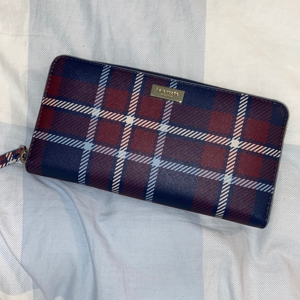 NWT KATE SPADE ♠️ WALLET